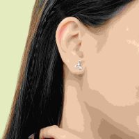 STYLE Berry Boo: Bông tai bạc đính đá, khẳng định sự hoàn hảo trong từng chi tiết nhỏ