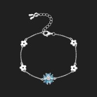 STYLE By PNJ: Lắc tay Bạc đính đá - Nâng tầm phong cách của bạn