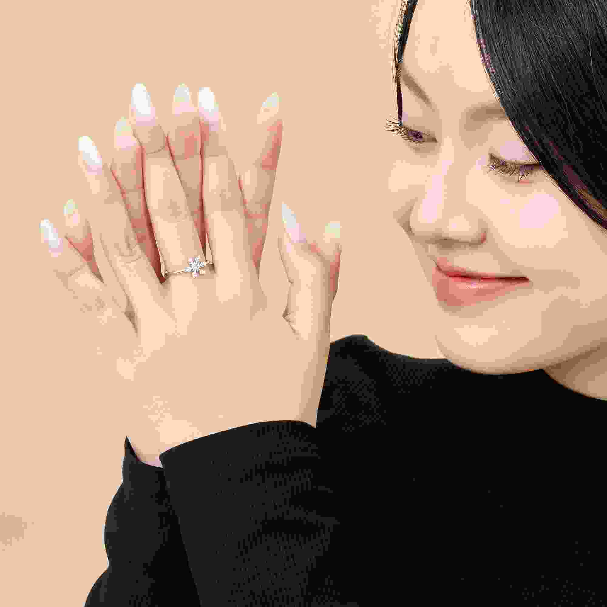 STYLE By PNJ: Nhẫn bạc đính đá – Vẻ đẹp thanh lịch, quý phái