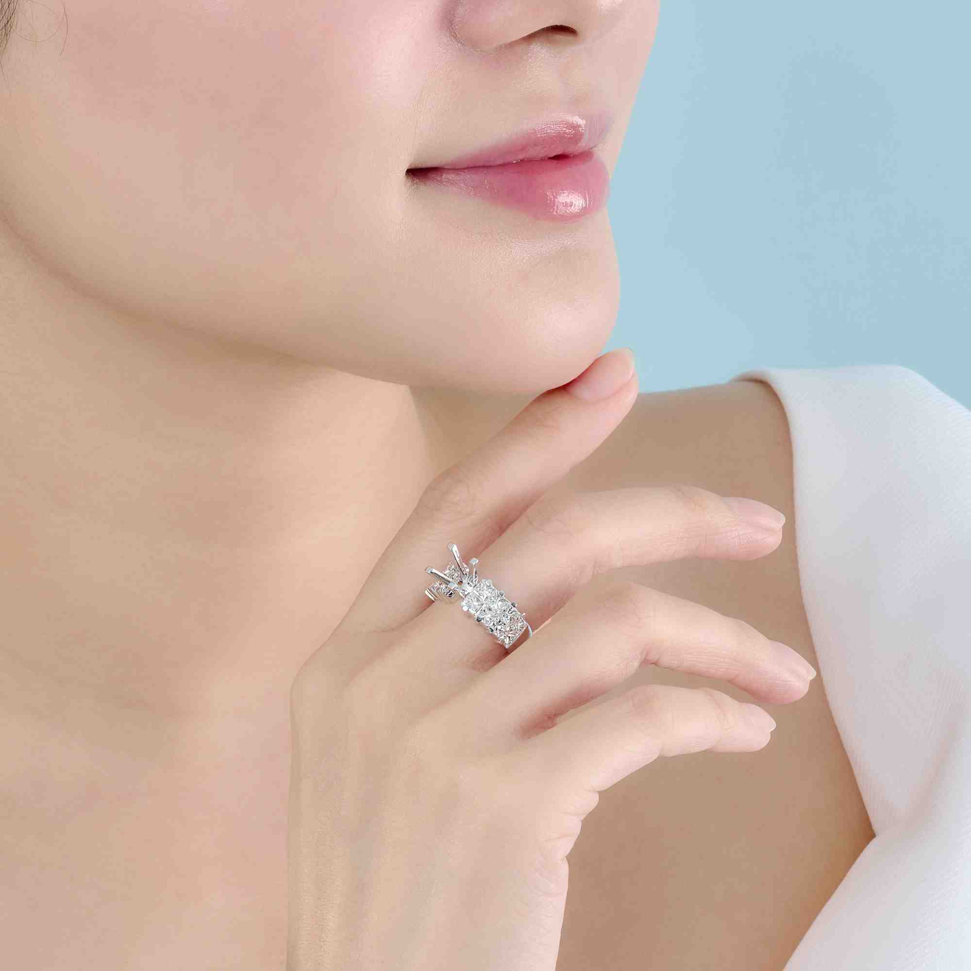 Vỏ Nhẫn Kim Cương PNJ 18K Vàng Trắng: Biểu tượng cho tình yêu vĩnh cửu và sự tin tưởng