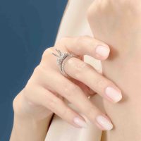 Vỏ Nhẫn Kim Cương PNJ 18K Vàng Trắng: Tự tin tỏa sáng với vẻ đẹp tinh tế, sang trọng