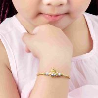 Vòng tay vàng hồng PNJ Cinnamoroll - Biểu tượng cho tình yêu thương