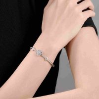 Vòng tay vàng trắng 10K PNJ Kim Bảo Như Ý, vẻ đẹp vượt trội, giá trị vĩnh cửu